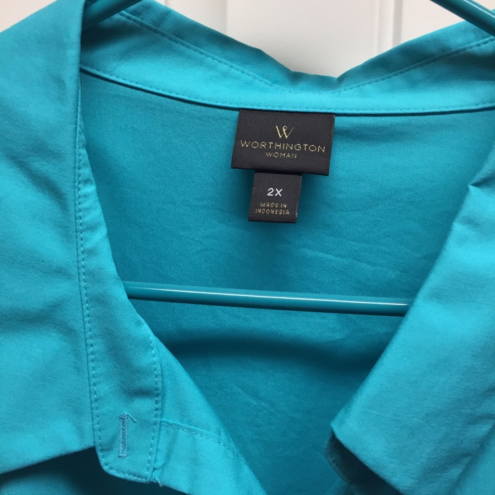 Worthington Woman Blue Button Down Shirt